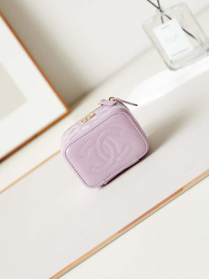Chanel AP3805 Mini Clutch Lambskin Vanity Box bag With Pearl handle Pink - Default Title - View 6
