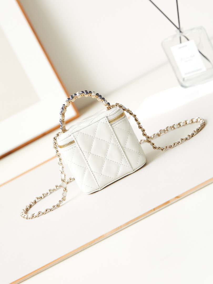 Chanel AP3805 Mini Clutch Lambskin Vanity Box bag With Pearl handle White - Default Title - View 5