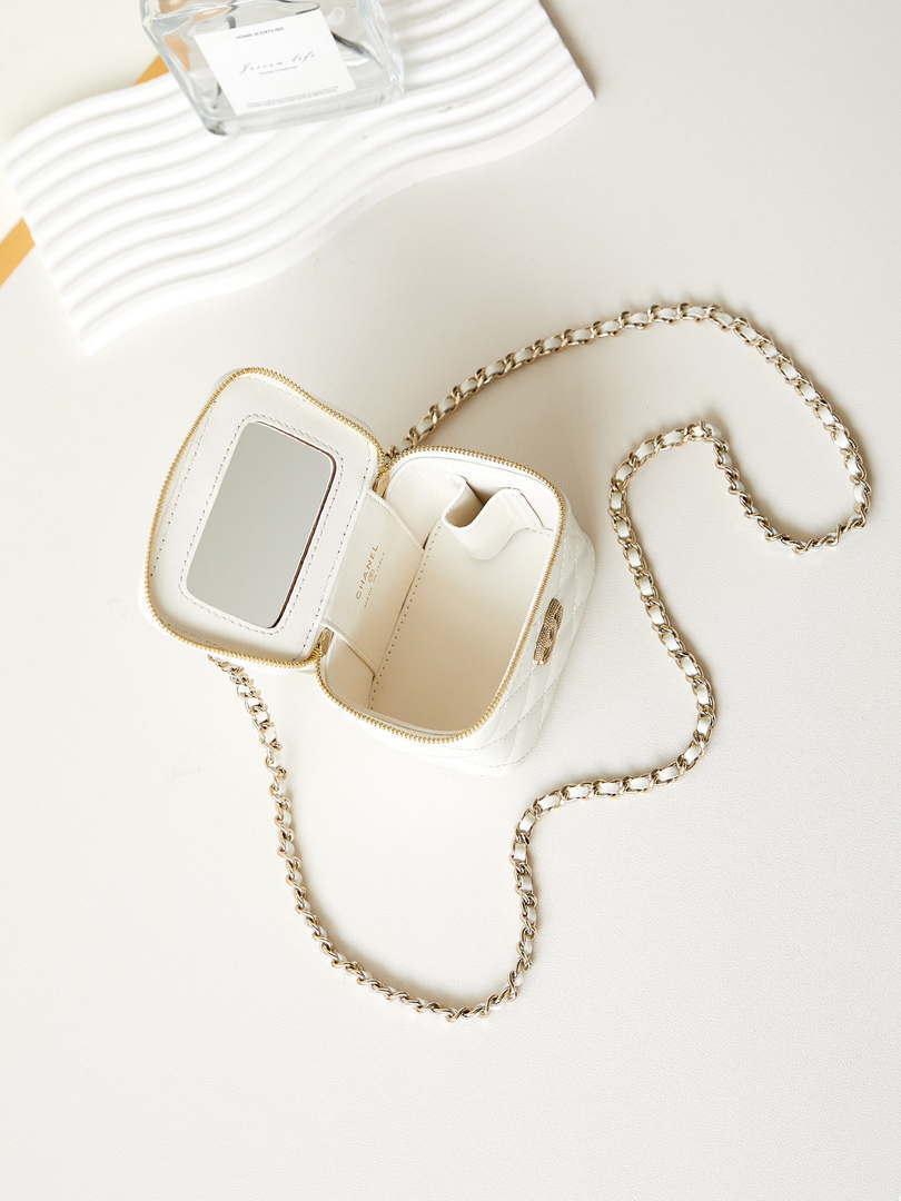Chanel AP3805 Mini Clutch Lambskin Vanity Box bag With Pearl handle White - Default Title - View 8