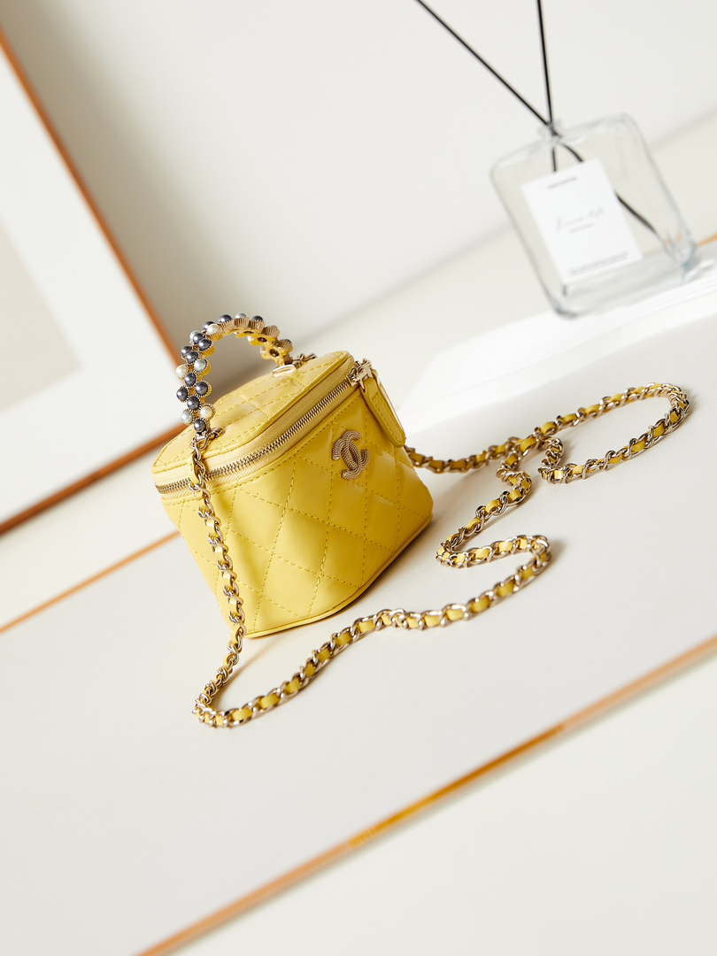 Chanel AP3805 Mini Clutch Lambskin Vanity Box bag With Pearl handle Yellow
