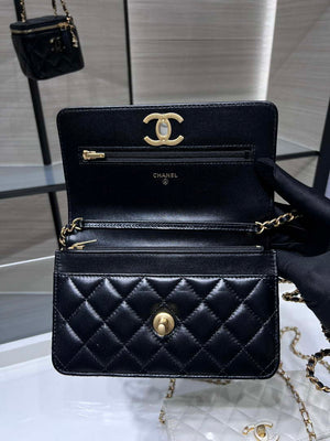 Chanel AP3938  Wallet On Chain Shiny Lambskin  Enamel & Gold-Tone Metal Black - Default Title - View 4