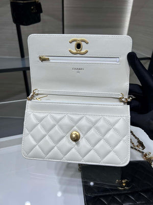Chanel AP3938 Wallet On Chain Shiny Lambskin  Enamel & Gold-Tone Metal White - Default Title - View 4
