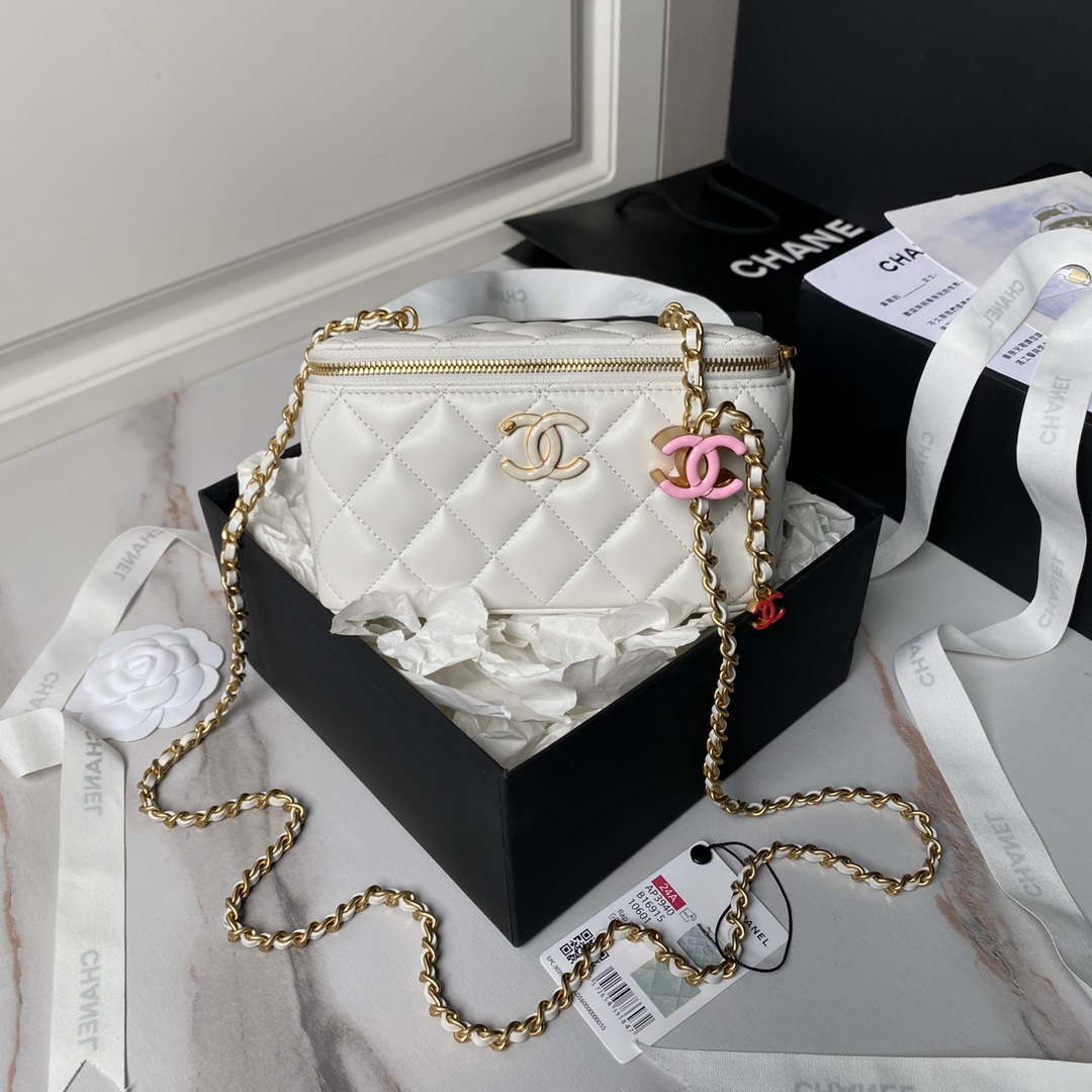 Chanel AP3940 Clutch With Chain Lambskin Vanity Box bag with Enamel buckle White - Default Title - View 1