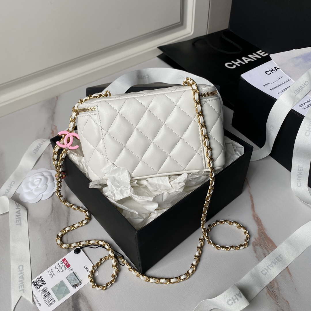 Chanel AP3940 Clutch With Chain Lambskin Vanity Box bag with Enamel buckle White - Default Title - View 2