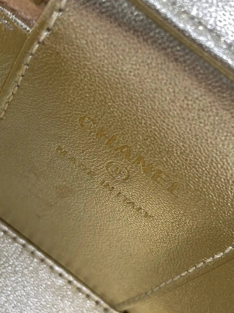 Chanel AP3941 25B  Small Vanity with Chain  Calfskin Gold-Tone Meta Gold