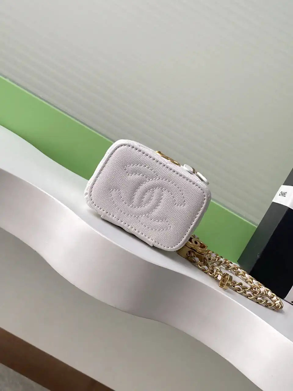 Chanel AP3941 25B  Small Vanity with Chain  Calfskin Gold-Tone Meta White