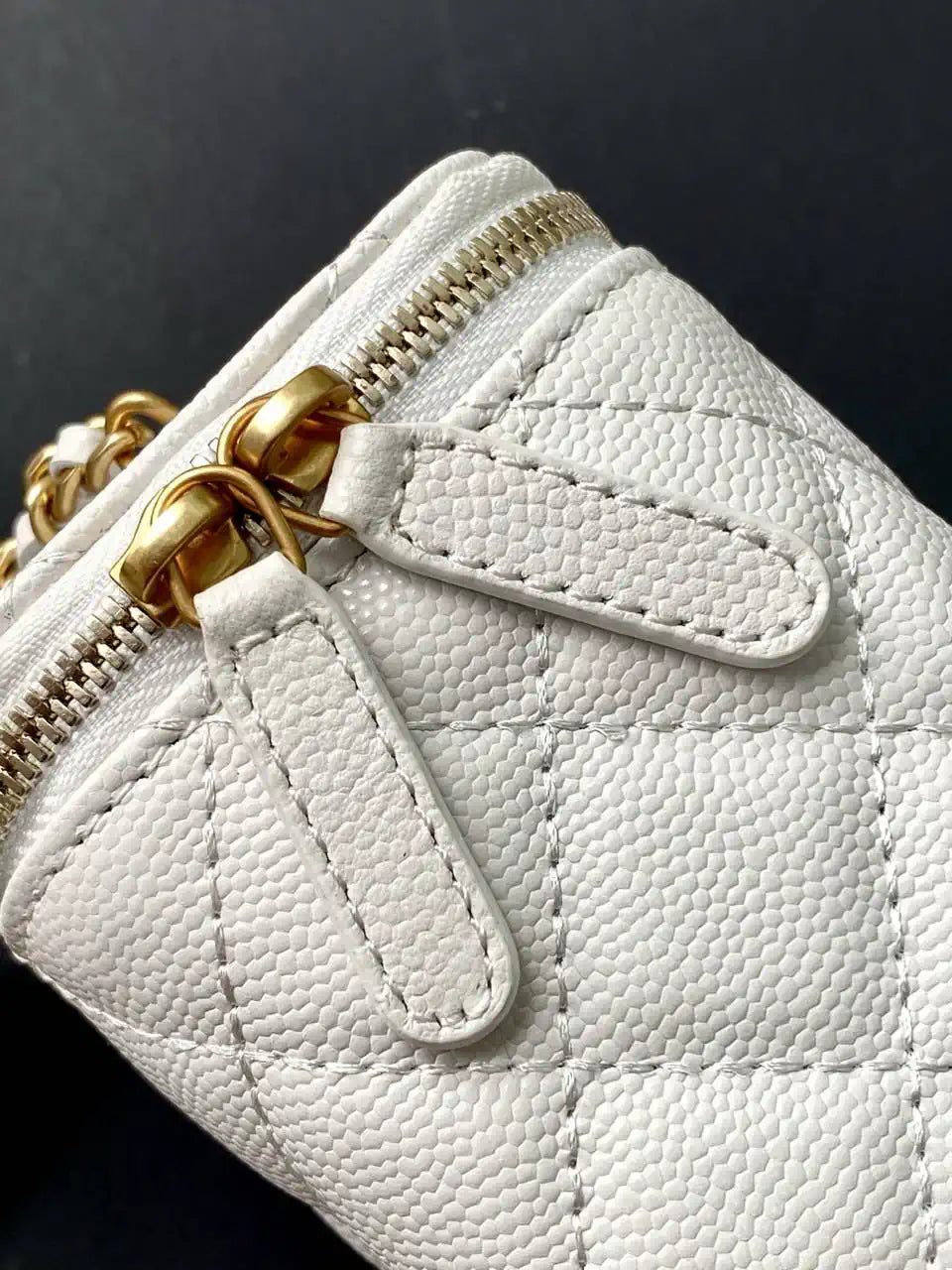 Chanel AP3941 25B  Small Vanity with Chain  Calfskin Gold-Tone Meta White
