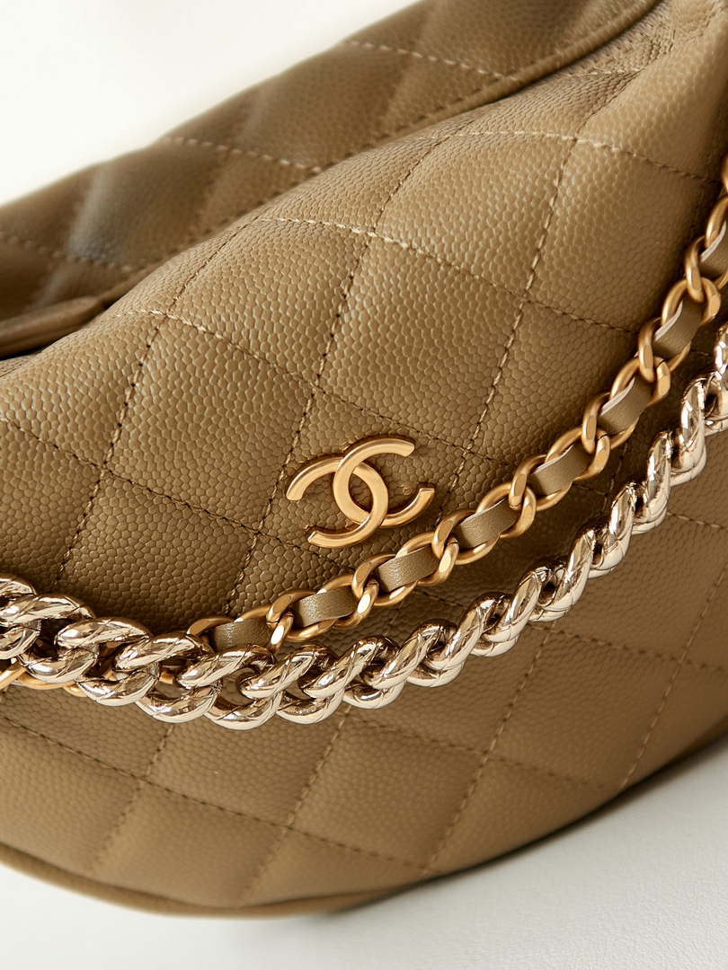 Chanel AP3943 Pouch Grained Shiny Calfskin & Gold-Tone Metal Apricot