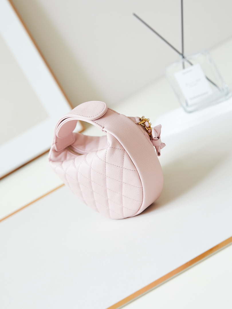 Chanel AP3943 Pouch Grained Shiny Calfskin & Gold-Tone Metal Pink