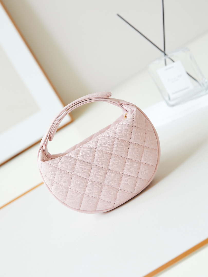 Chanel AP3943 Pouch Grained Shiny Calfskin & Gold-Tone Metal Pink