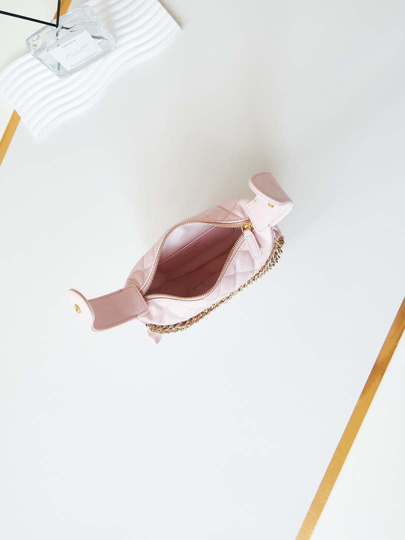 Chanel AP3943 Pouch Grained Shiny Calfskin & Gold-Tone Metal Pink