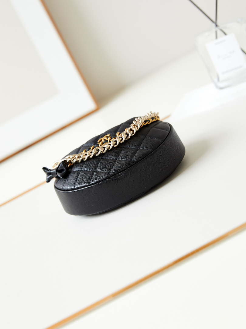 Chanel AP3943 Pouch Grained Shiny Calfskin & Gold-Tone Metal Black