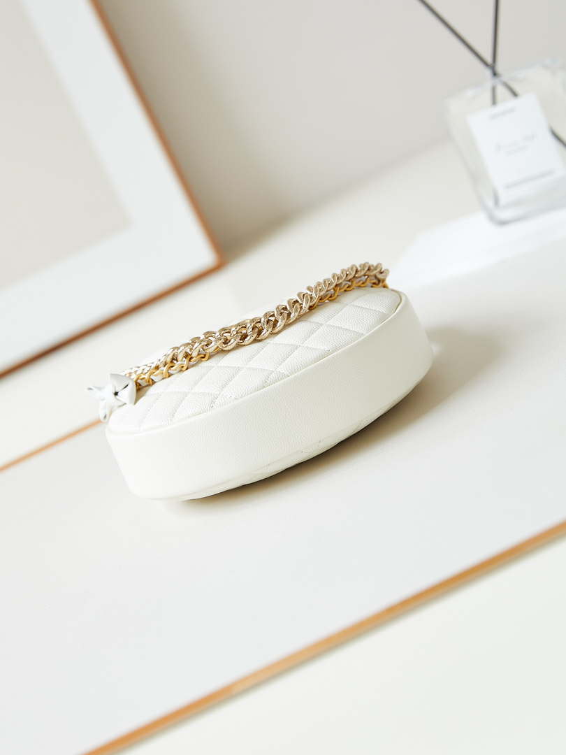 Chanel AP3943 Pouch Grained Shiny Calfskin & Gold-Tone Metal White