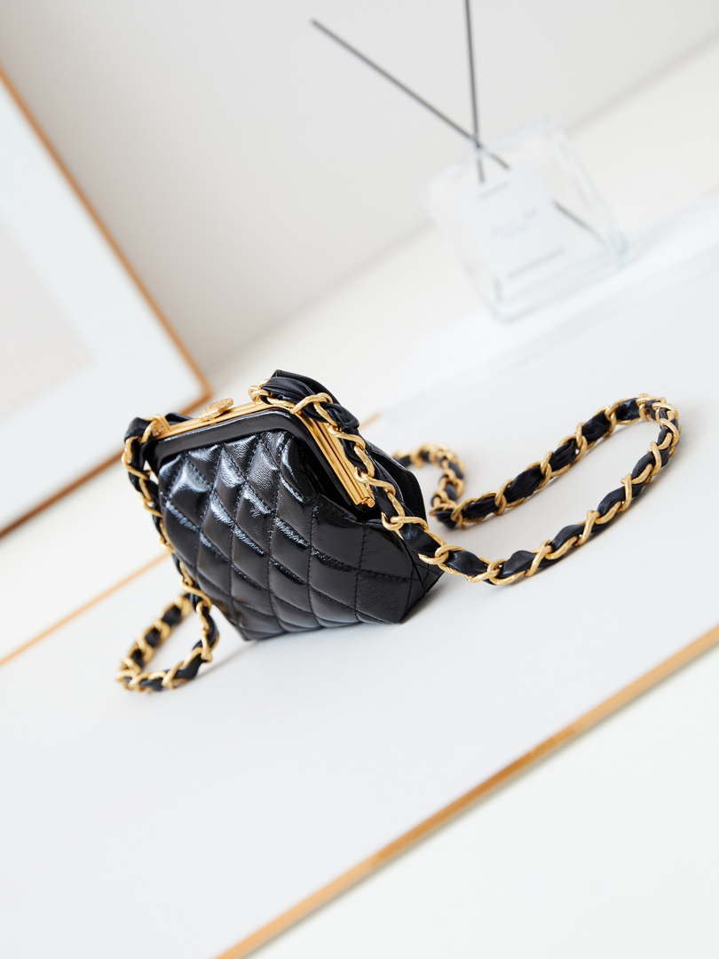 Chanel AP4028 Clutch with chain Lambskin Patent Crumpled Lambskin & Gold-Tone Metal Black - Default Title - View 4
