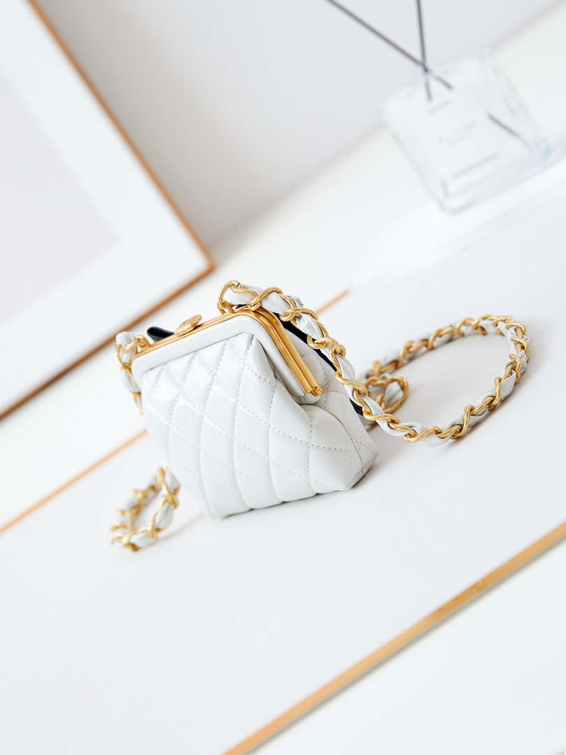 Chanel AP4028 Clutch with chain Lambskin Patent Crumpled Lambskin & Gold-Tone Metal White - Default Title - View 4