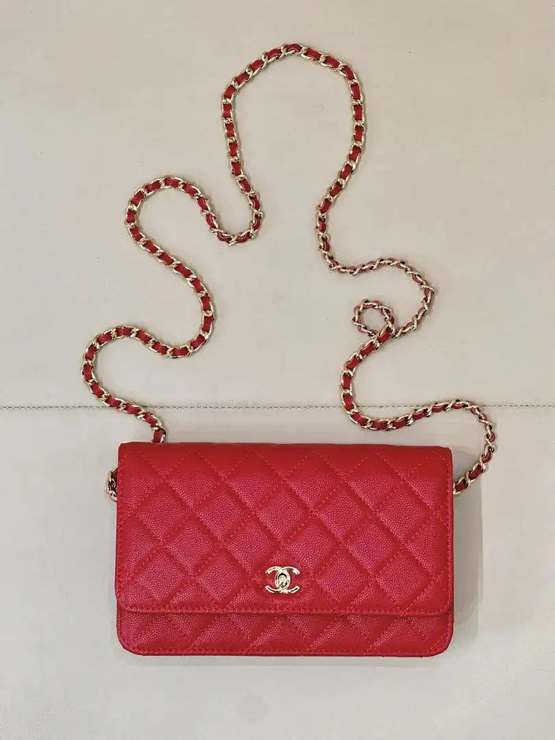 Chanel AP4241 Classic Wallet On Chain Calfskin Red