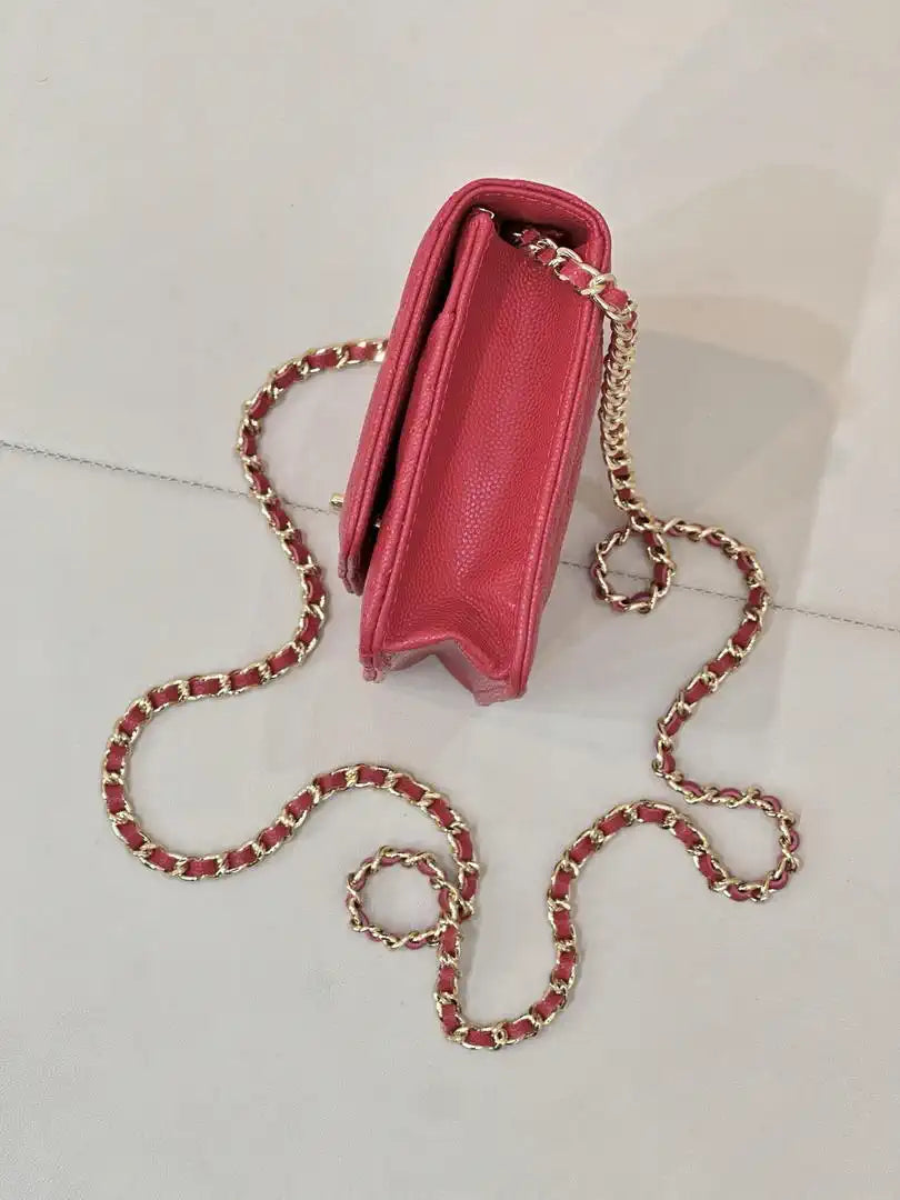 Chanel AP4241 Classic Wallet On Chain Calfskin Red