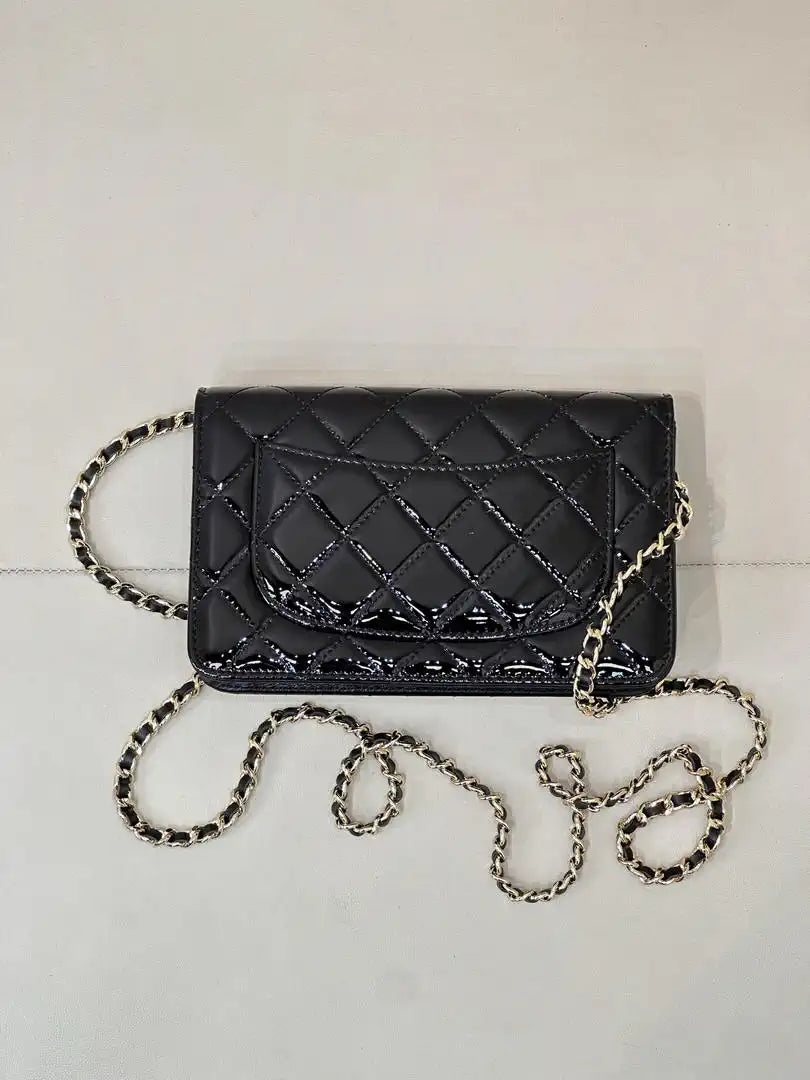 Chanel AP4241 Classic Wallet On Chain patent leather Black