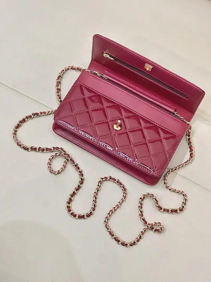 Chanel AP4241 Classic Wallet On Chain patent leather Wine Red