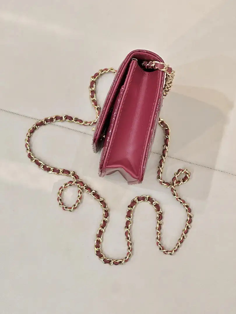 Chanel AP4241 Classic Wallet On Chain patent leather Wine Red