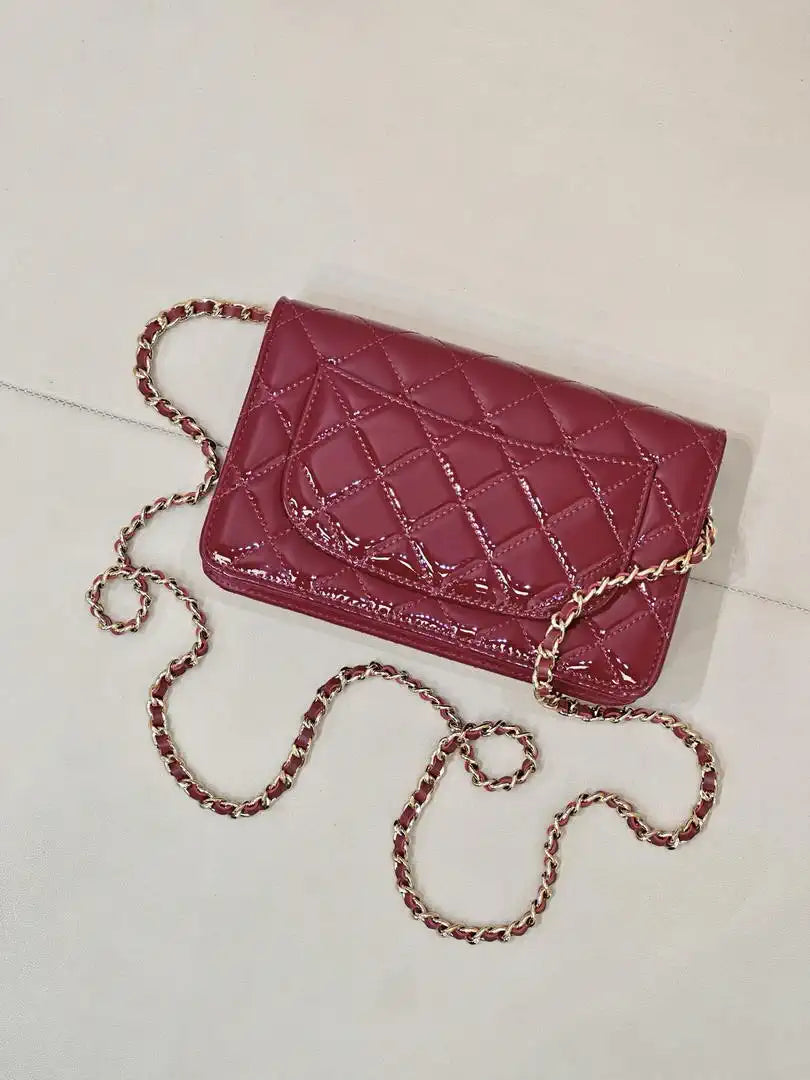 Chanel AP4241 Classic Wallet On Chain patent leather Wine Red
