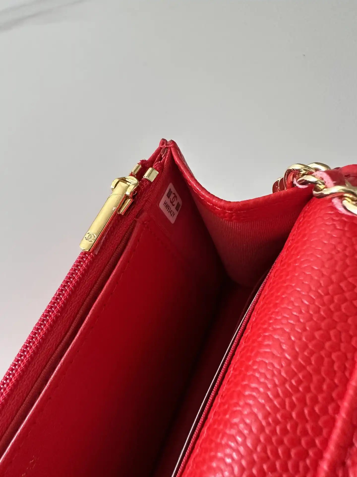 Chanel AP4241 Classic Wallet On Chain Grained Shiny Calfskin Red