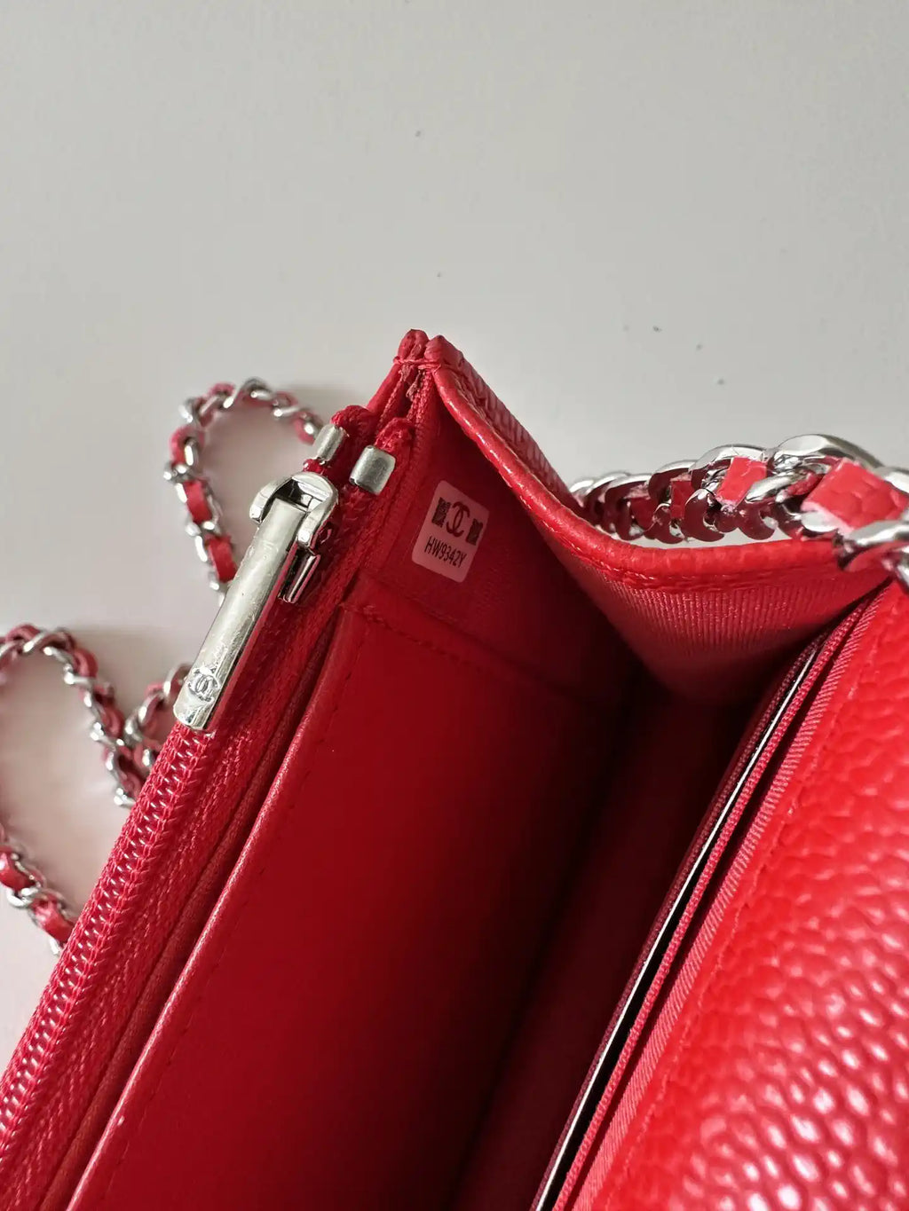 Chanel AP4241 Classic Wallet On Chain Grained Shiny Calfskin Red