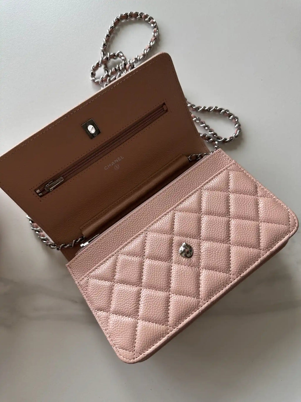 Chanel AP4241 Classic Wallet On Chain Grained Shiny Calfskin Pink