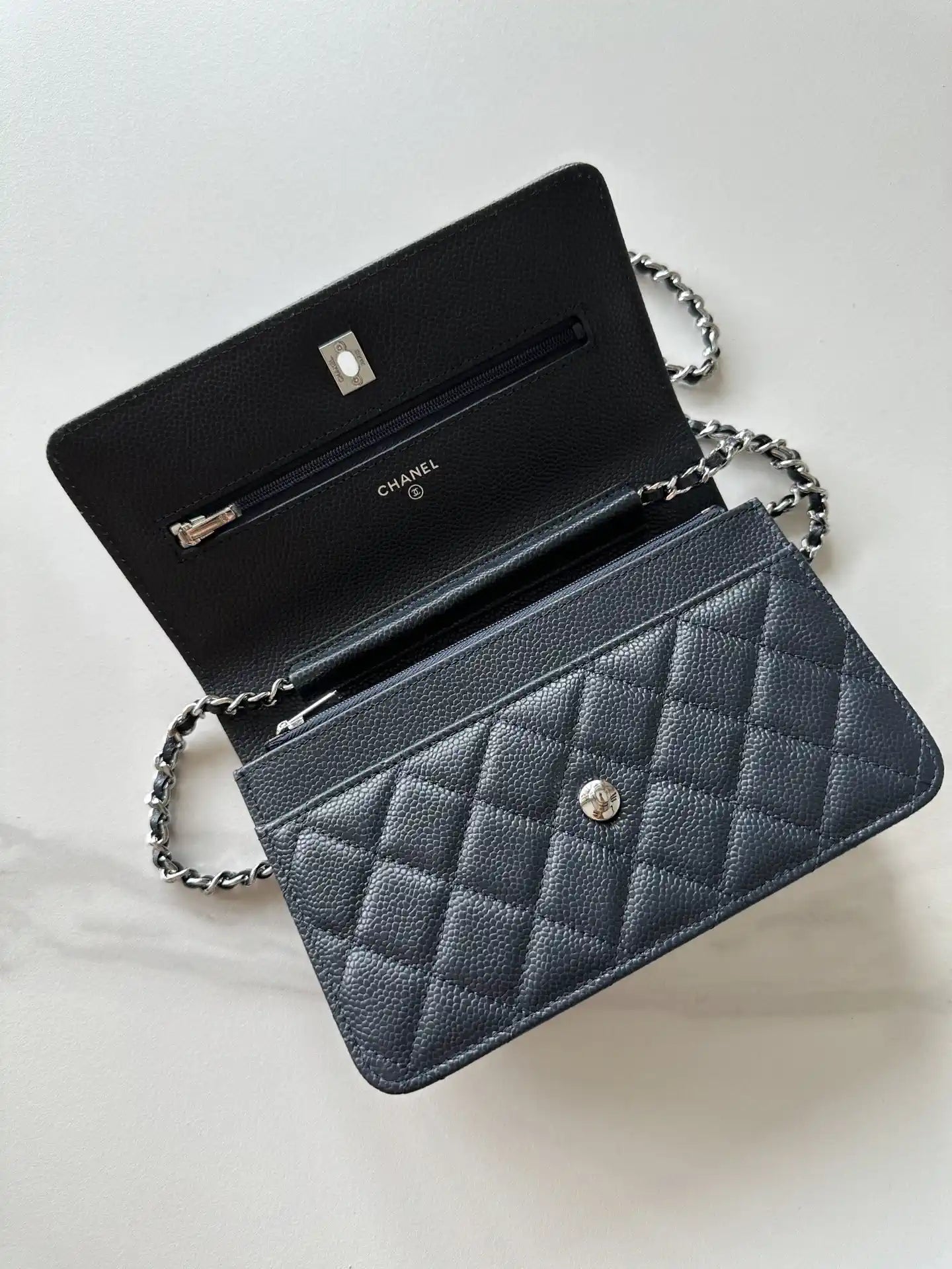 Chanel AP4241 Classic Wallet On Chain Grained Shiny Calfskin Navy Blue