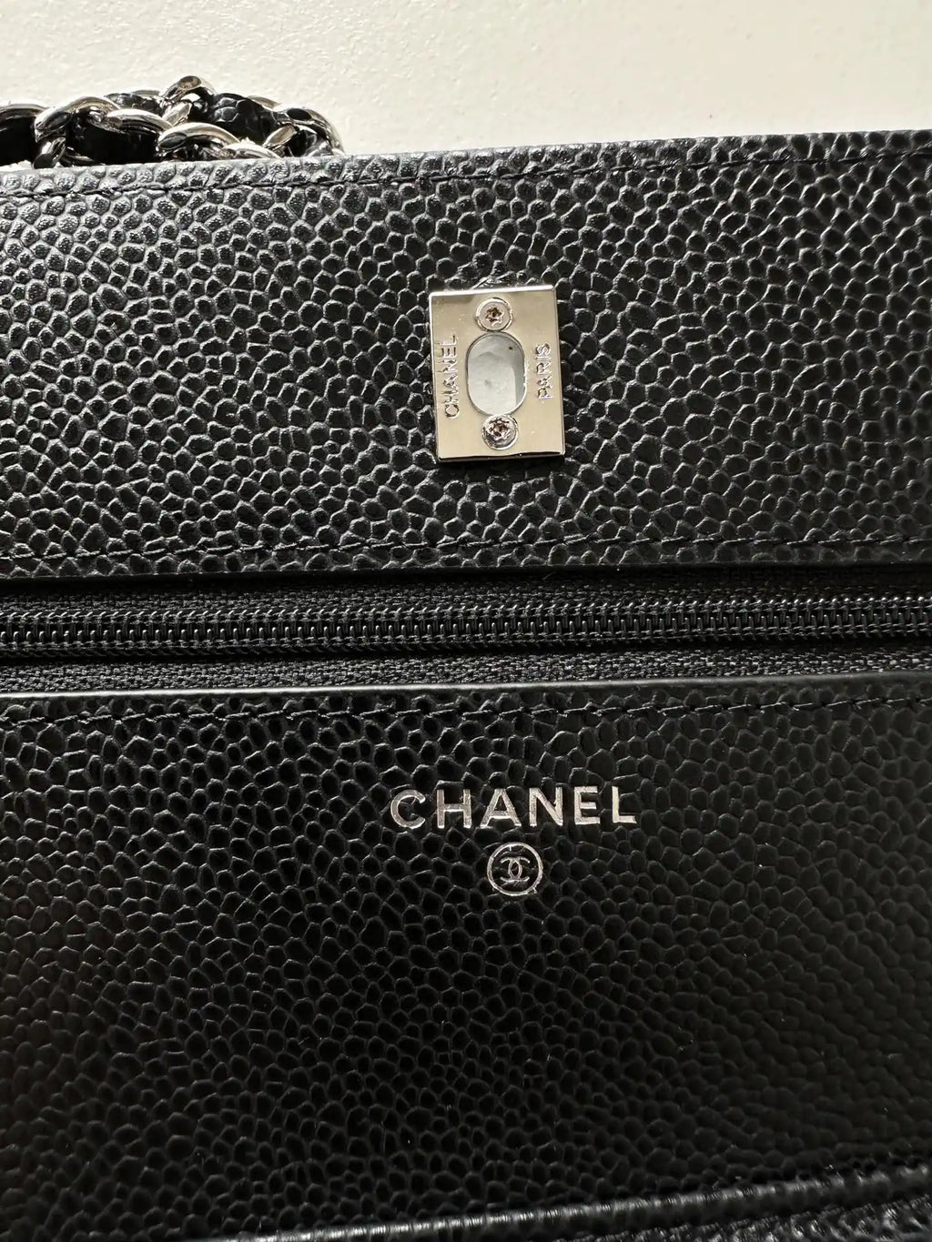 Chanel AP4241 Classic Wallet On Chain Grained Shiny Calfskin Black