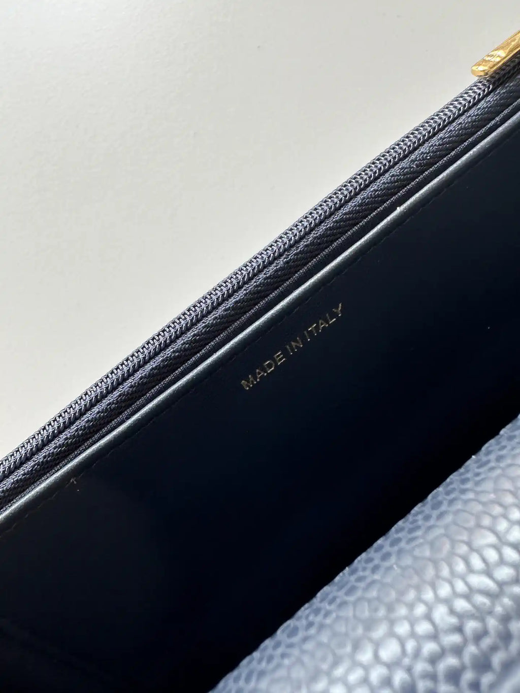 Chanel AP4241 Classic Wallet On Chain Grained Shiny Calfskin Navy Blue