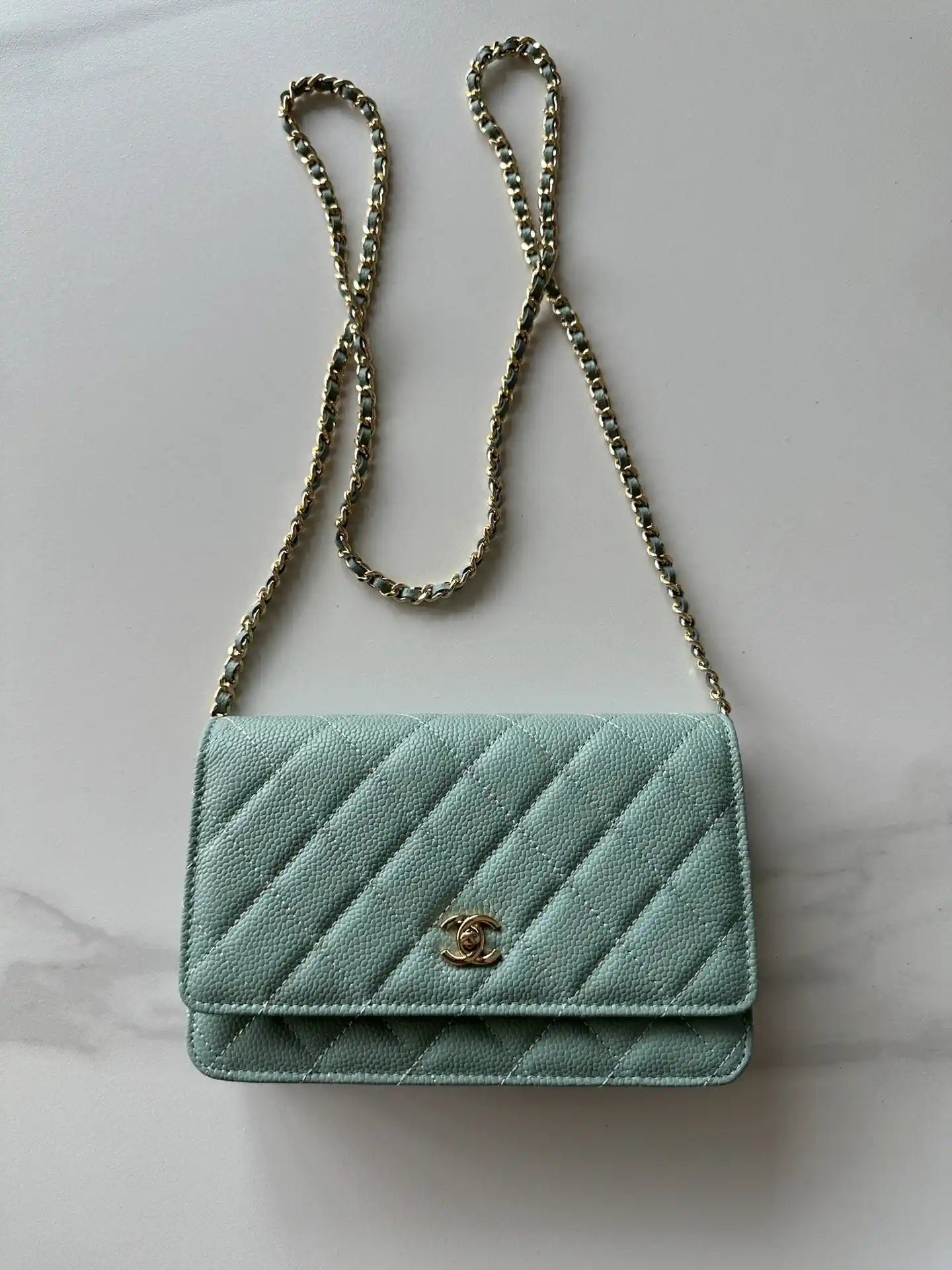 Chanel AP4241 Classic Wallet On Chain Grained Shiny Calfskin Light Blue