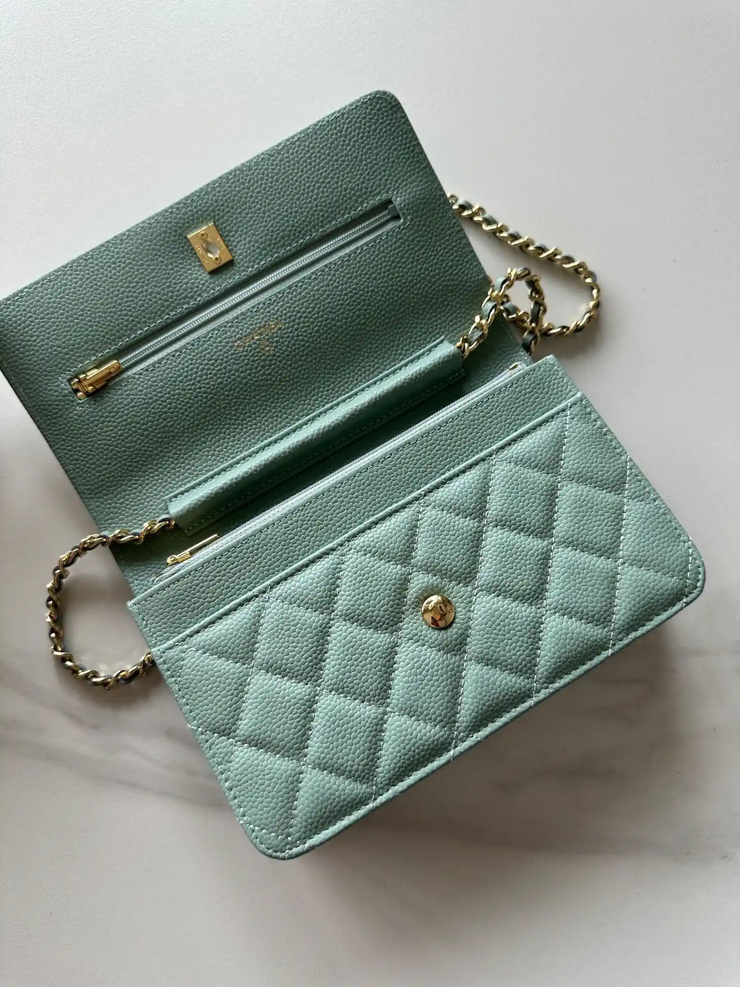 Chanel AP4241 Classic Wallet On Chain Grained Shiny Calfskin Light Blue
