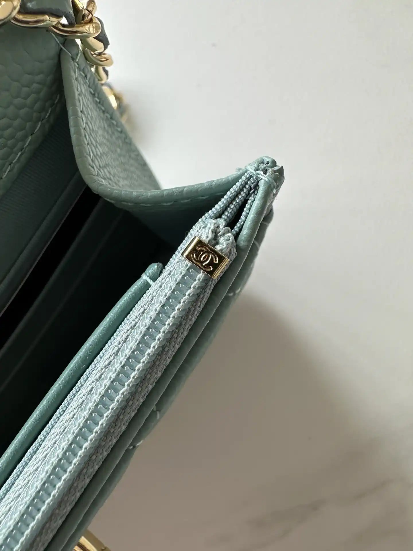 Chanel AP4241 Classic Wallet On Chain Grained Shiny Calfskin Light Blue