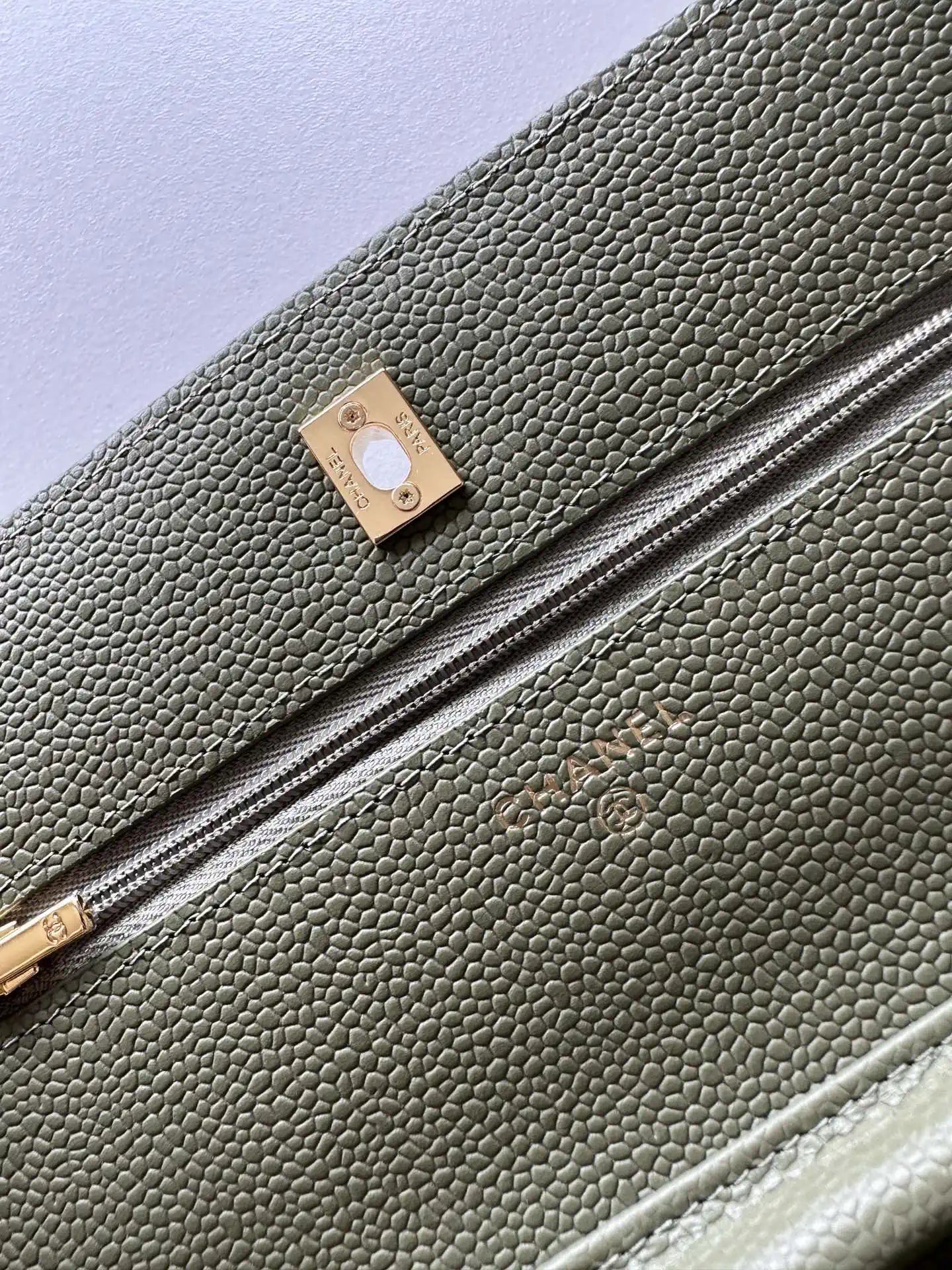 Chanel AP4241 Classic Wallet On Chain Grained Shiny Calfskin bronze green