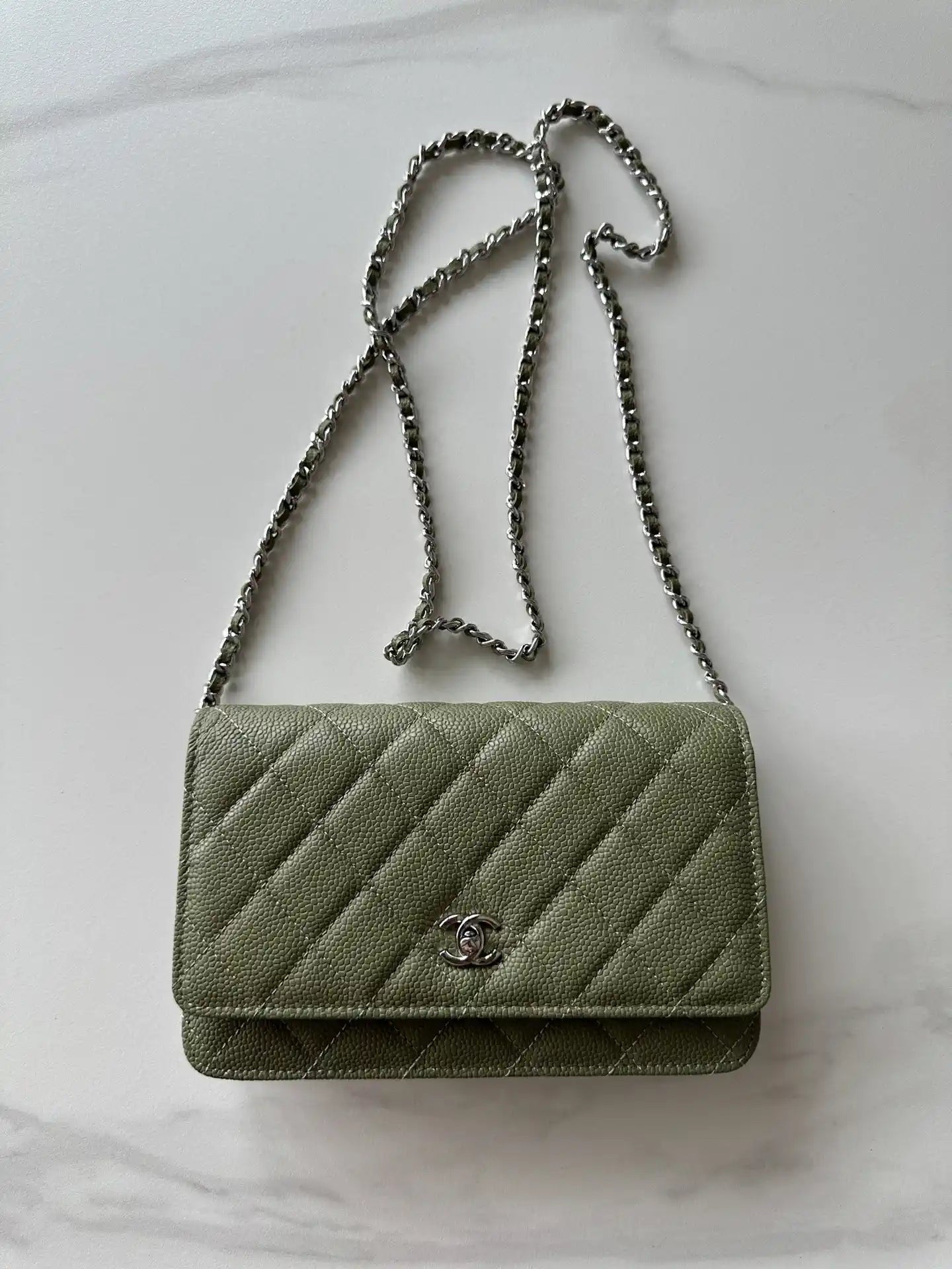 Chanel AP4241 Classic Wallet On Chain Grained Shiny Calfskin bronze green