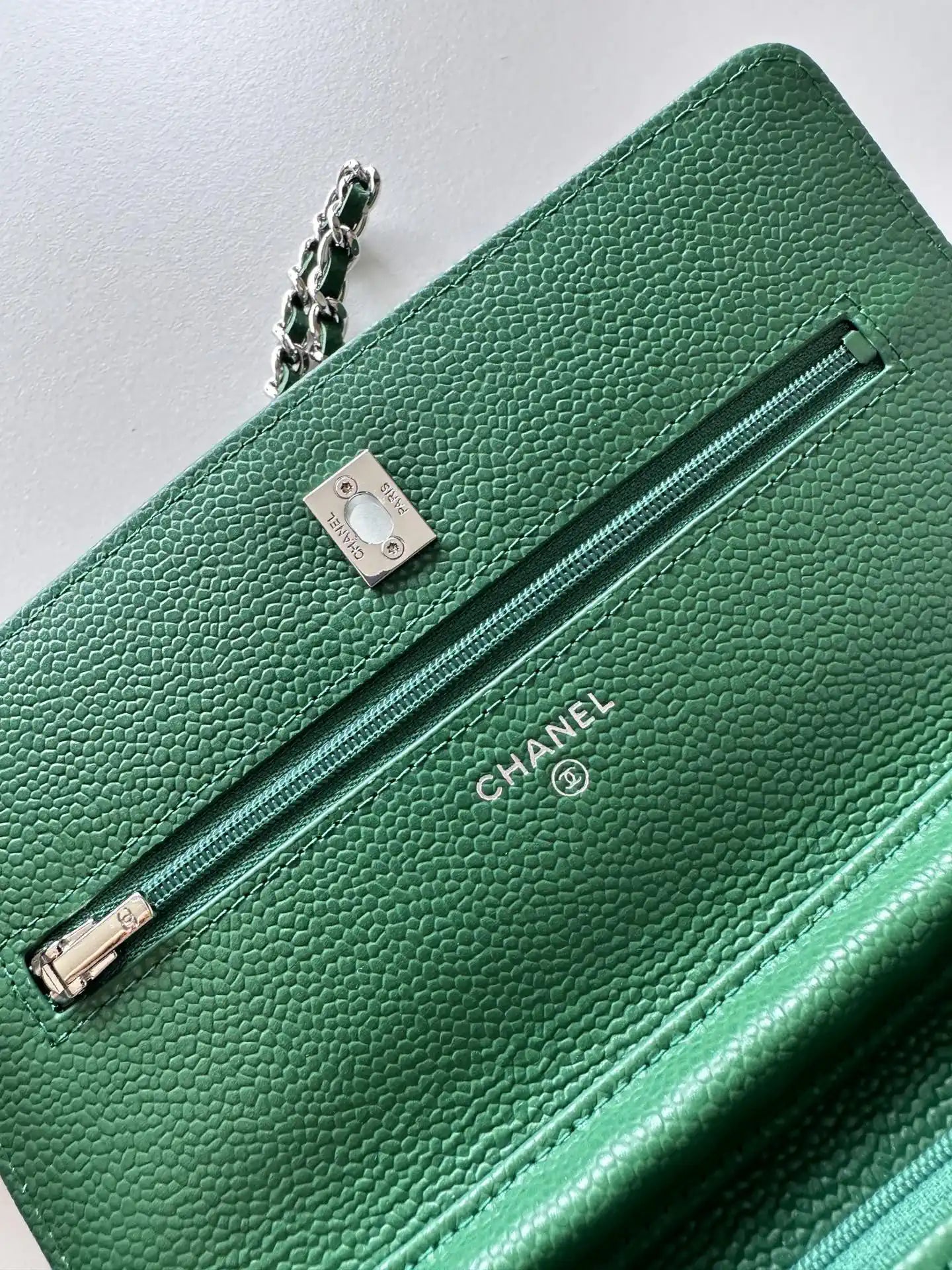 Chanel AP4241 Classic Wallet On Chain Grained Shiny Calfskin Deep Green