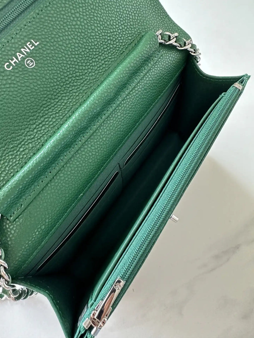 Chanel AP4241 Classic Wallet On Chain Grained Shiny Calfskin Deep Green