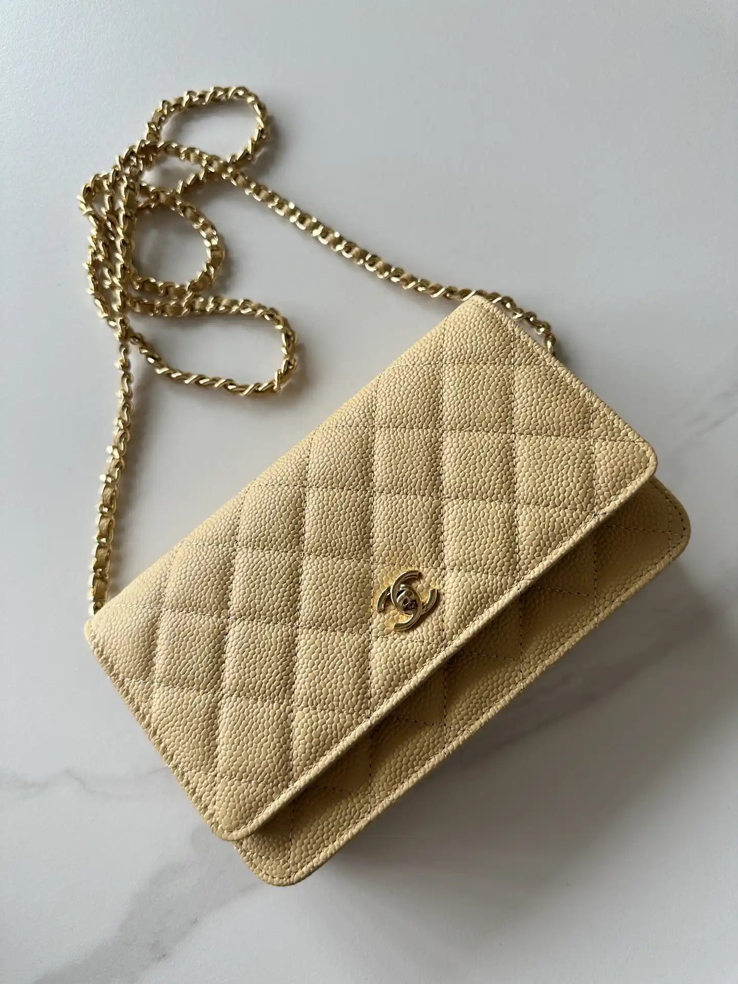 Chanel AP4241 Classic Wallet On Chain Grained Shiny Calfskin Apricot