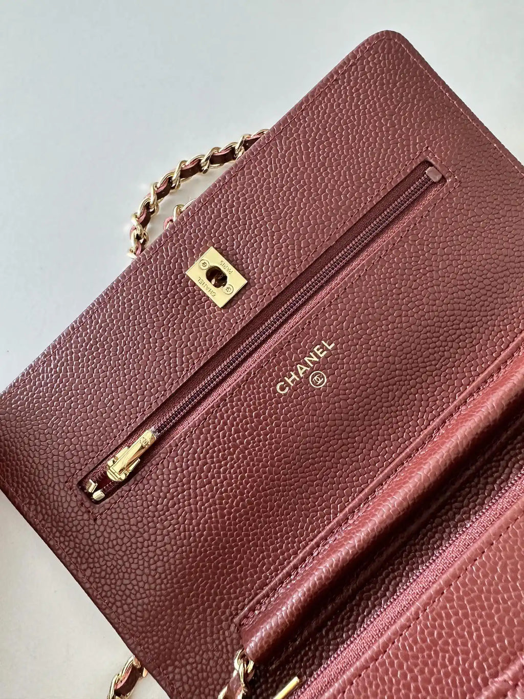 Chanel AP4241 Classic Wallet On Chain Grained Shiny Calfskin Wine Red