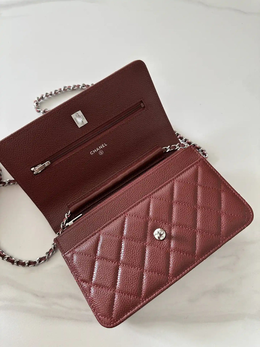 Chanel AP4241 Classic Wallet On Chain Grained Shiny Calfskin Wine Red