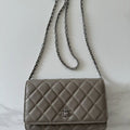 Chanel AP4241 Classic Wallet On Chain Grained Shiny Calfskin Gray