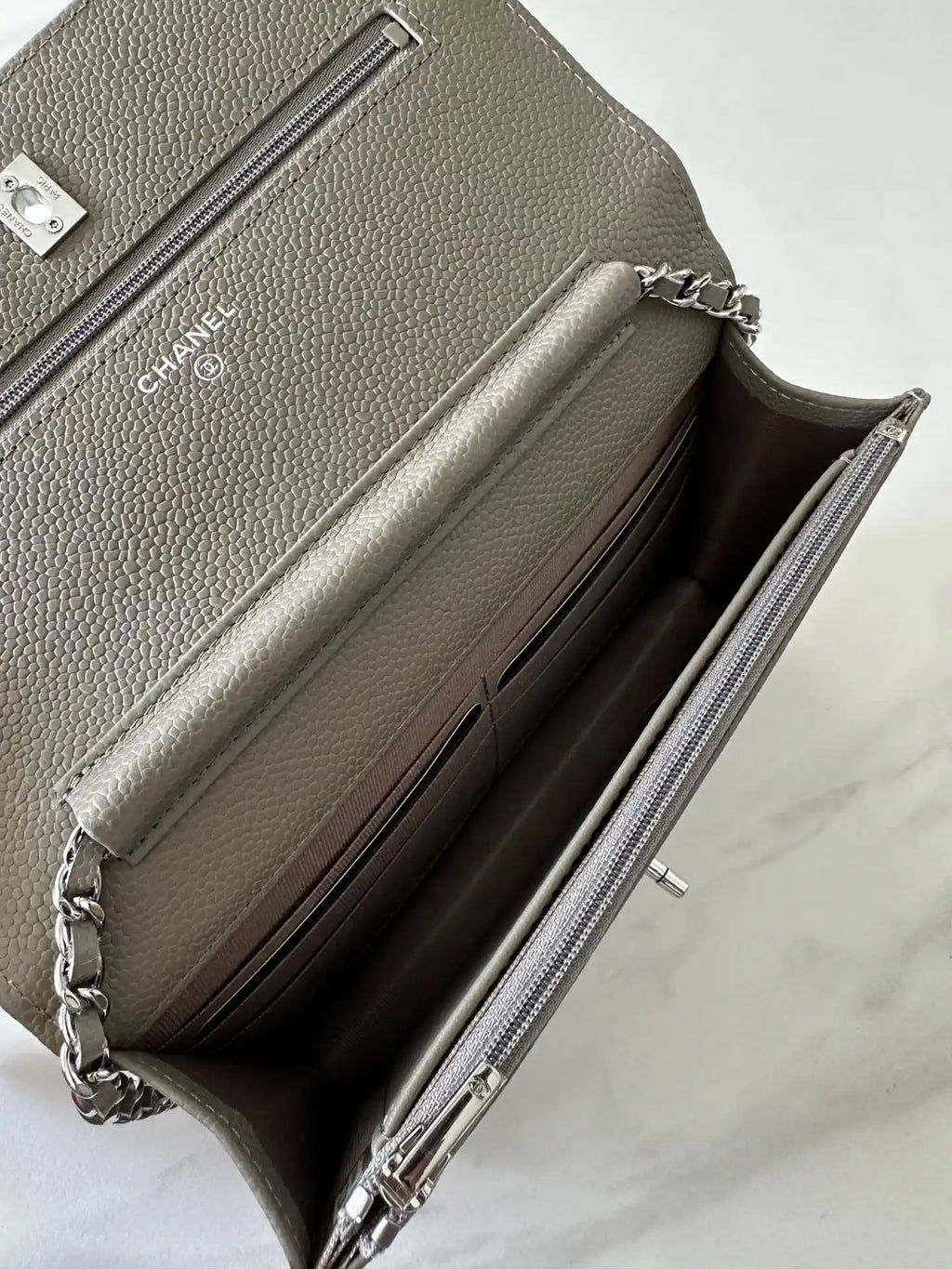 Chanel AP4241 Classic Wallet On Chain Grained Shiny Calfskin Gray