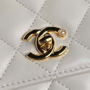 Chanel AP4282 19 Wallet On Chain Shiny Lambskin  Imitation Pearls & Gold-Tone Metal White - Default Title - View 3
