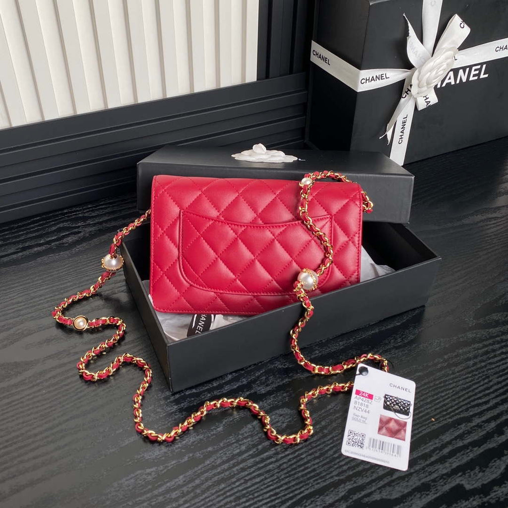 Chanel AP4282 19 Wallet On Chain Shiny Lambskin  Imitation Pearls & Gold-Tone Metal Red