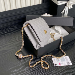 Chanel AP4282 19 Wallet On Chain Shiny Lambskin  Imitation Pearls & Gold-Tone Metal Gray - Default Title - View 5