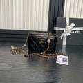 Chanel AP4285 Clutch Pearl with Chain Vanity Box bag Black