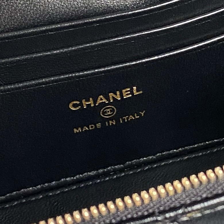 Chanel AP4285 Clutch Pearl with Chain Vanity Box bag Black - Default Title - View 9