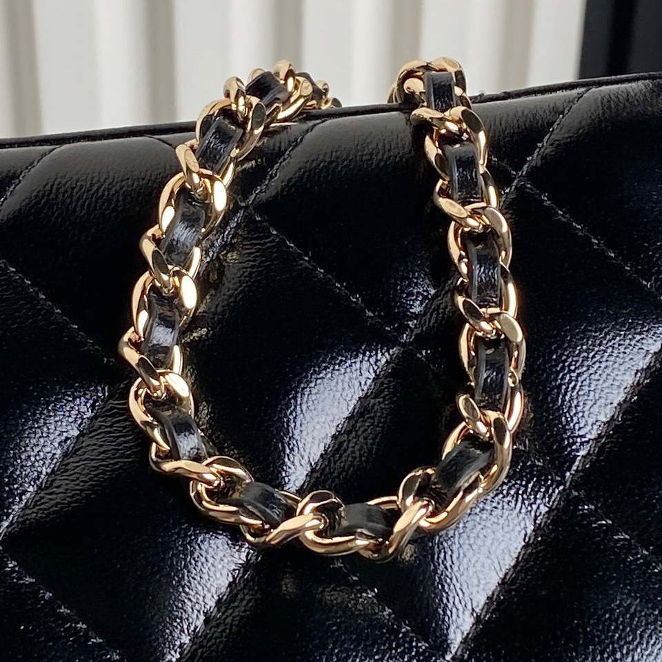 Chanel AP4301 Clutch Embossed Rhinestone with Chain Vanity Box bag Black - Default Title - View 7