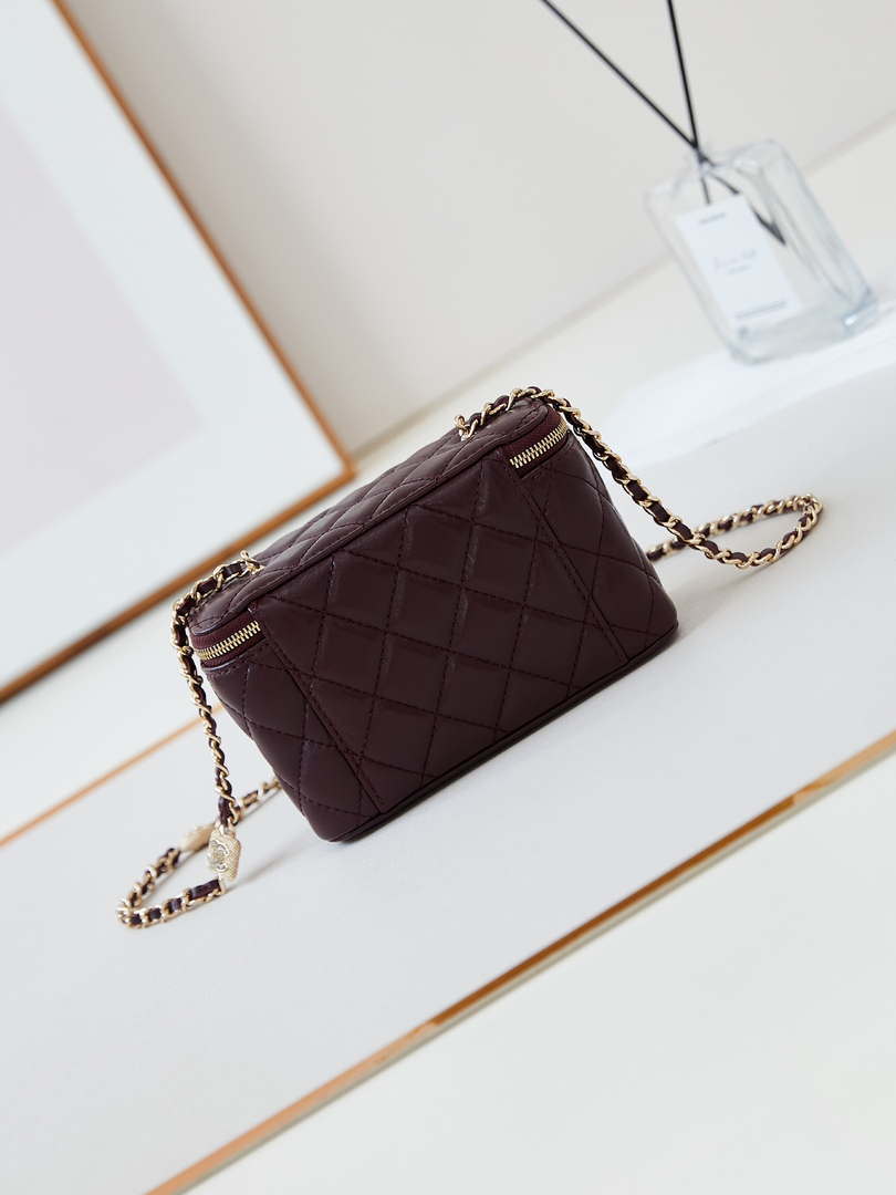 Chanel AP4301 Clutch Embossed Rhinestone with Chain Vanity Box bag Dark Red